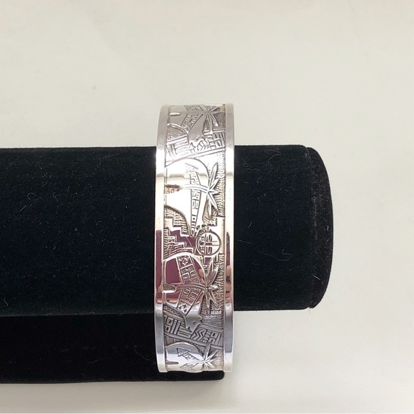 Vintage Roderick Tenorio Sterling Silver Bear Cuff - Picture 5 of 14